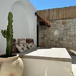 Midi Pool & Villa