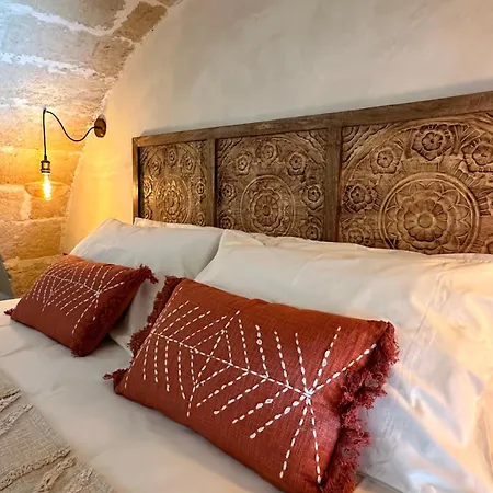 Midi Pool & וגלי