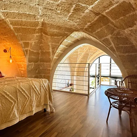 וילה Midi Pool & וגלי