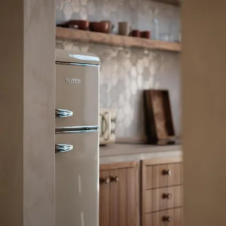 וילה Midi Pool & וגלי