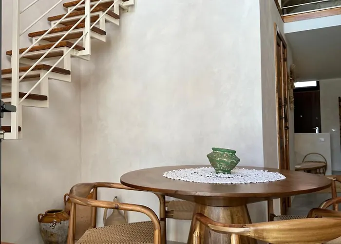 Midi Pool & 빌라 *