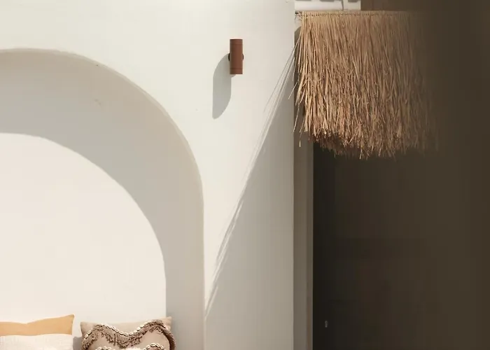 Midi Pool & 빌라 *